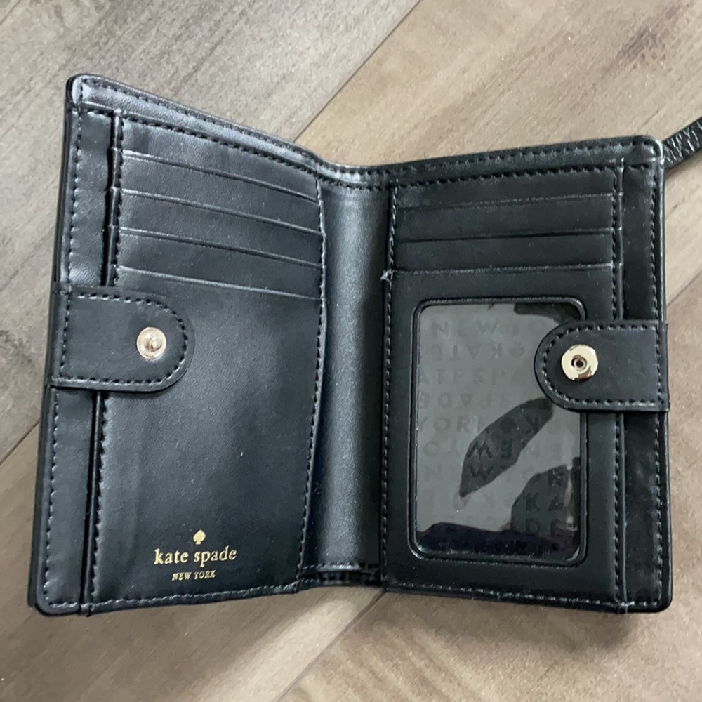 Kate Spade crossbody purse and wallet - Picture 2 of 7